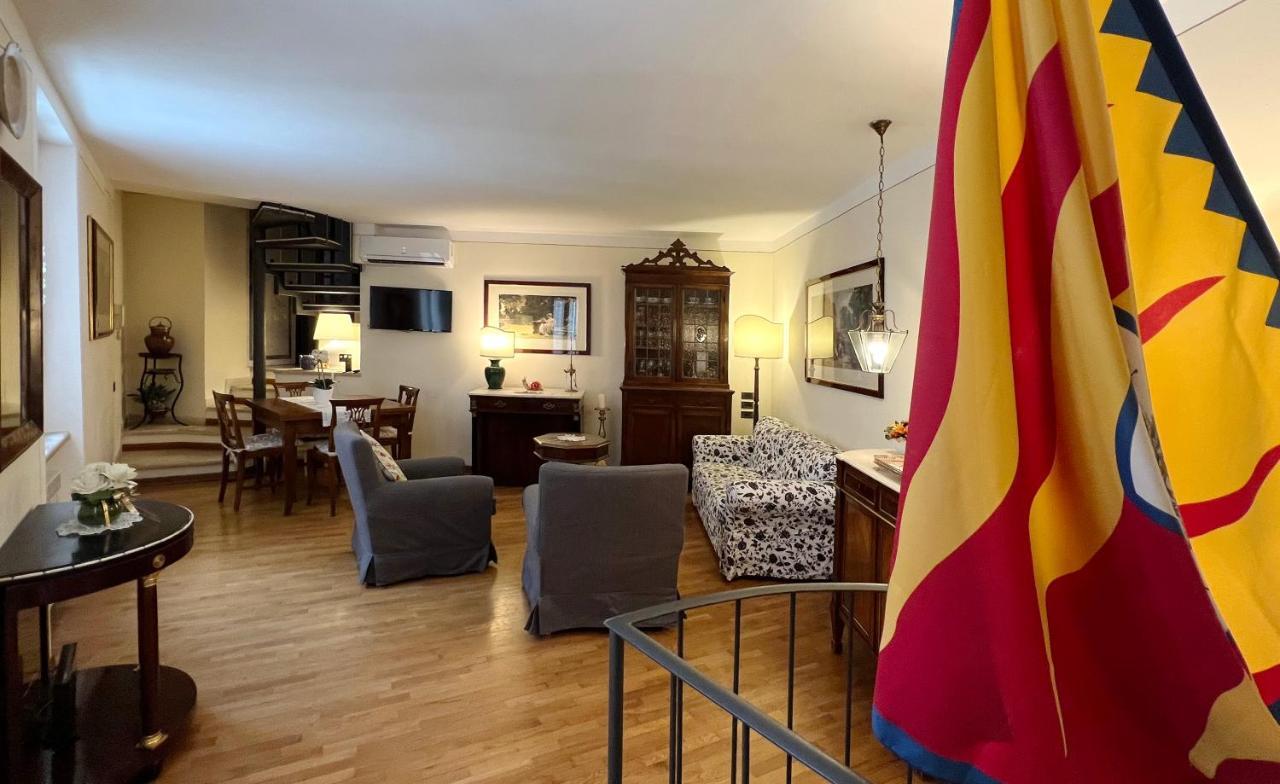 Ladyhouse Appartamento Tipico Con 4 Posti Letto Siena Exterior photo